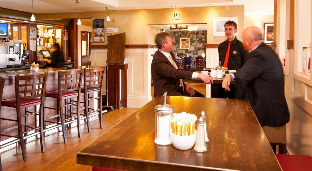 The Arches Hotel Claregalway Bagian luar foto