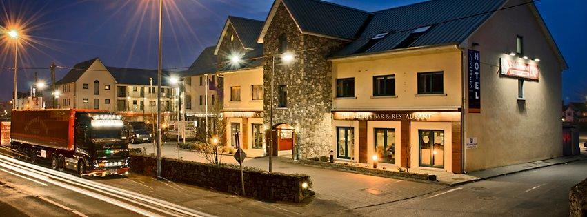 The Arches Hotel Claregalway Bagian luar foto