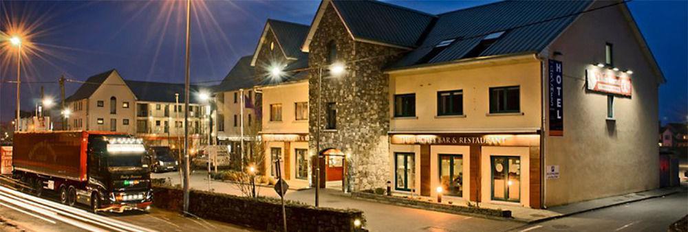 The Arches Hotel Claregalway Bagian luar foto