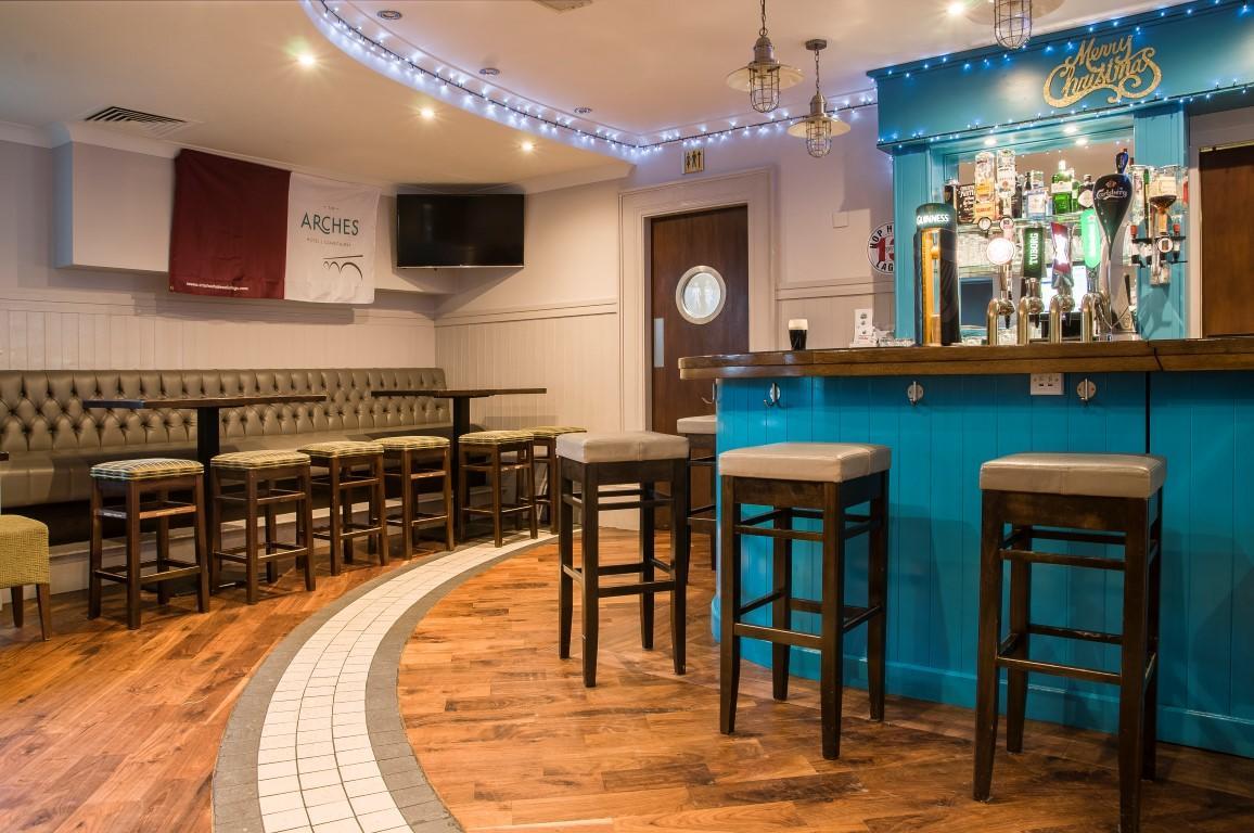 The Arches Hotel Claregalway Bagian luar foto