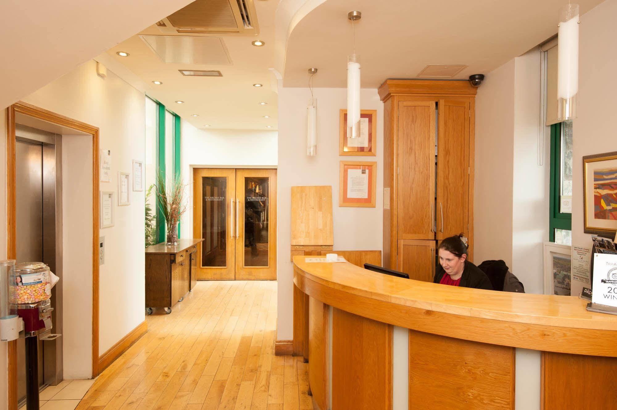 The Arches Hotel Claregalway Bagian luar foto